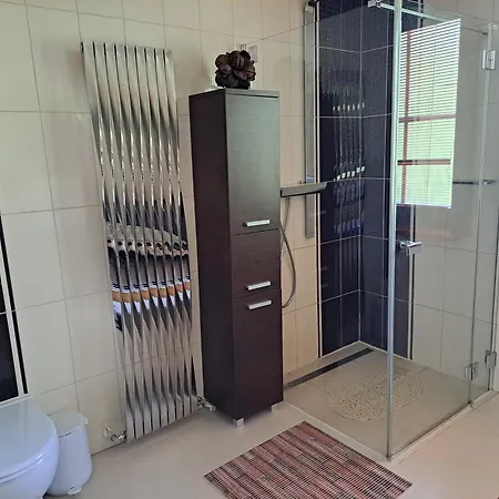 בקתה Chalet Plesnivec
